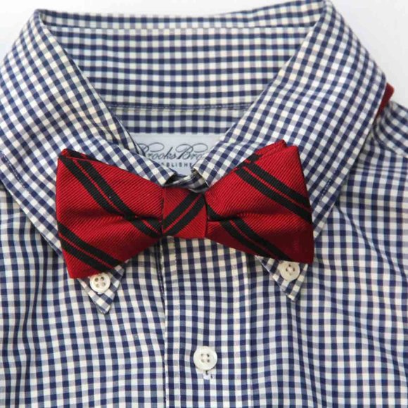Ben Sherman Repp Stripe Bow Tie Silk Red Black Men's OS Adjustable - Picture 1 of 2